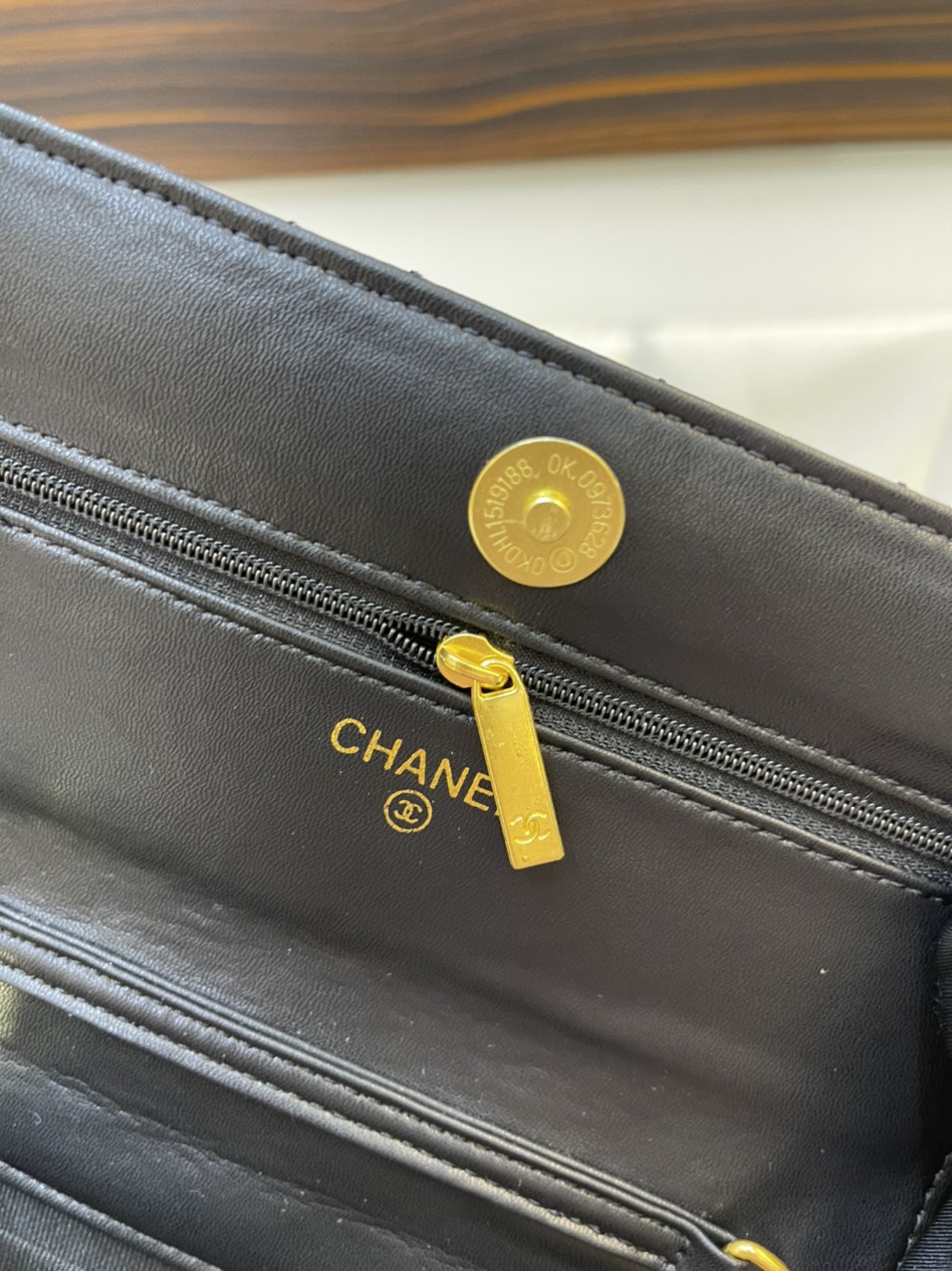 Túi Xách Chanel Super Thẻ Vuông Màu Đen Size 20cm