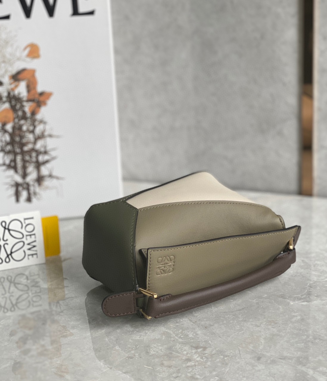 Túi Xách Loewe Puzzle Mini