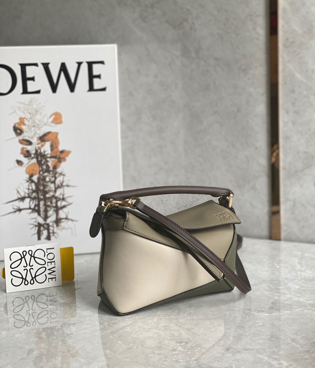 Túi Xách Loewe Puzzle Mini