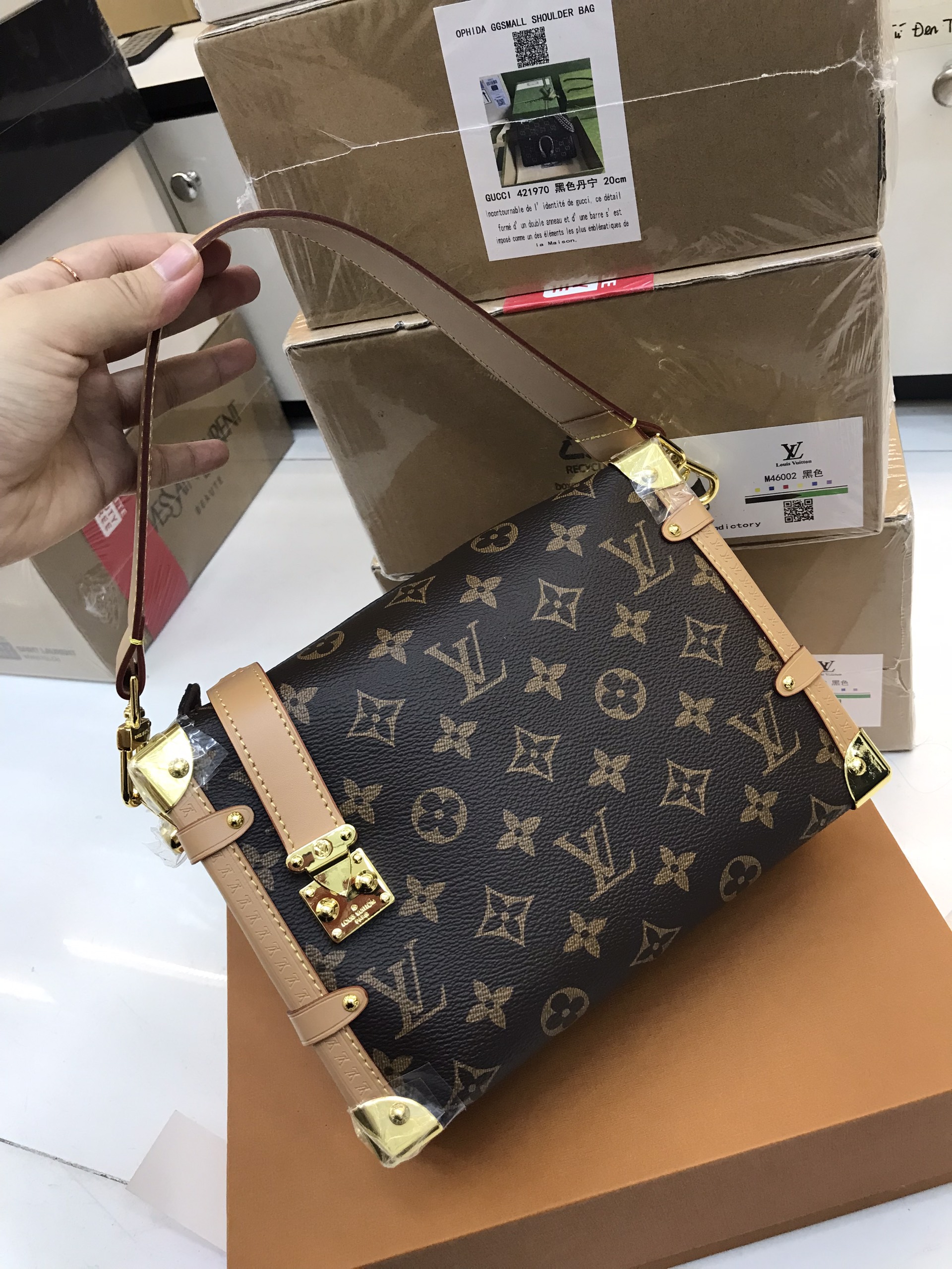 Túi xách LV Super Louis Vuitton Side Trunk