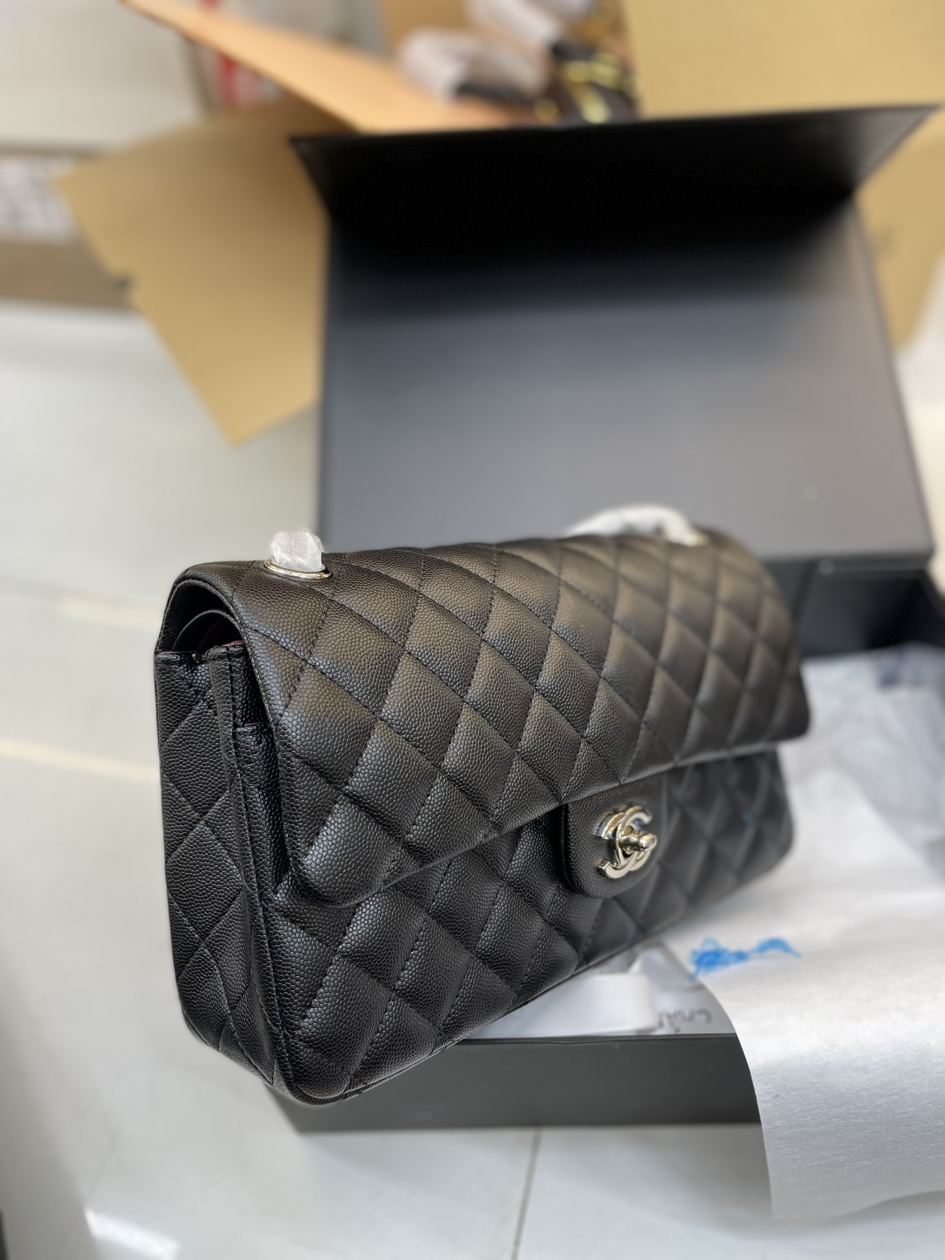 Túi Xách CHANEL Super Classic Single Flap Black Caviar Màu Đen Size 26cm