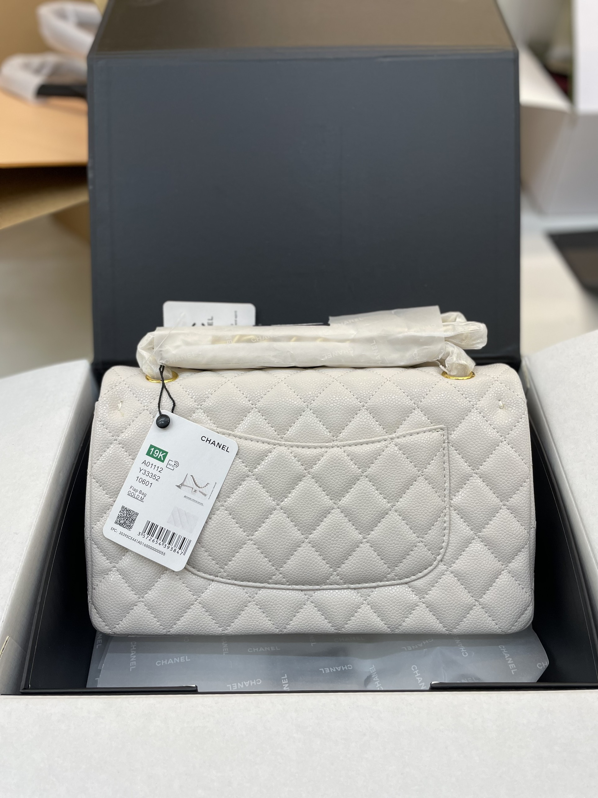 Túi Xách CHANEL Super Classic Single Flap Black Caviar Màu Trắng Size 26cm