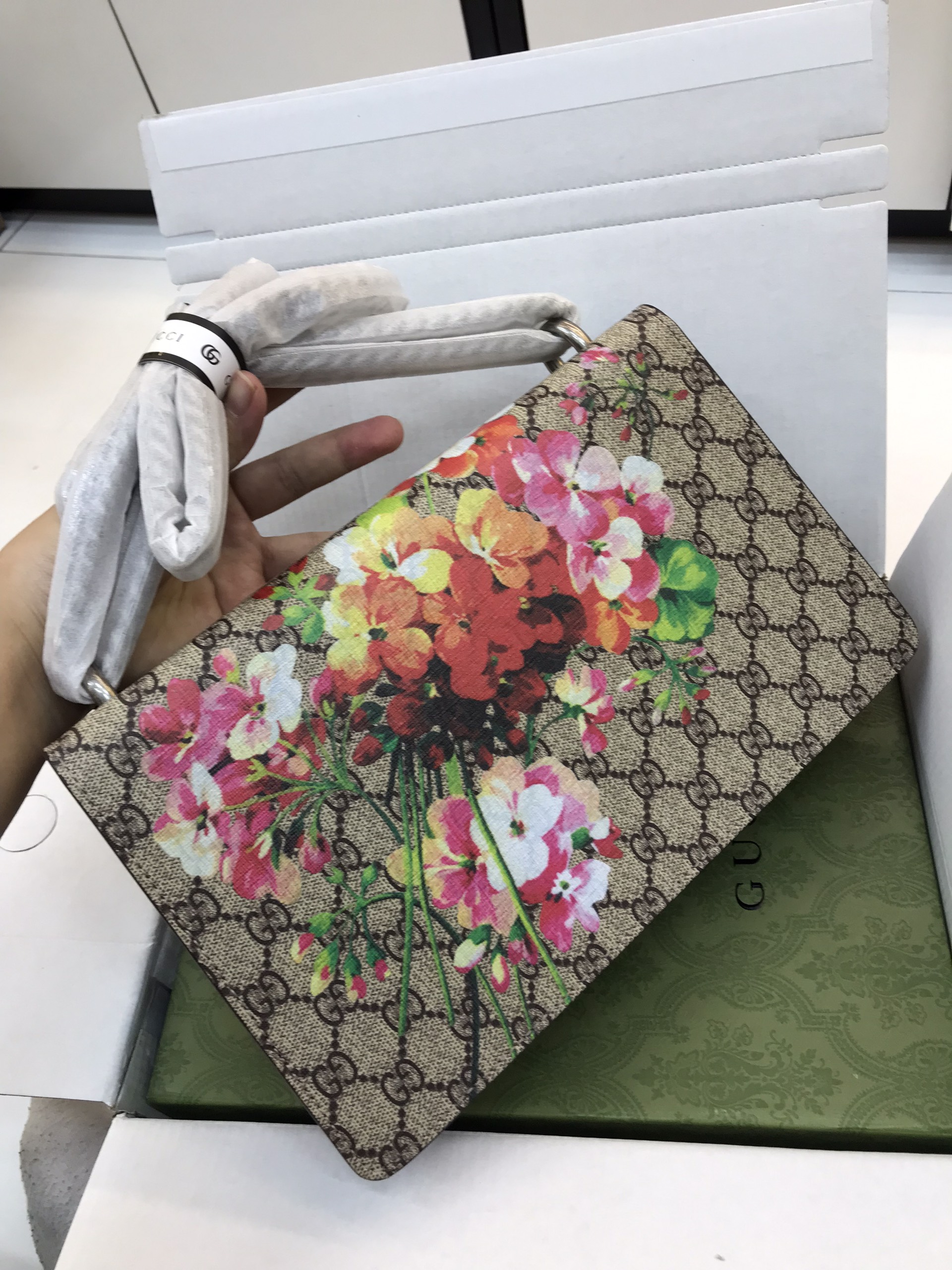 Túi Xách Gucci Super Dionysus GG Blooms bag