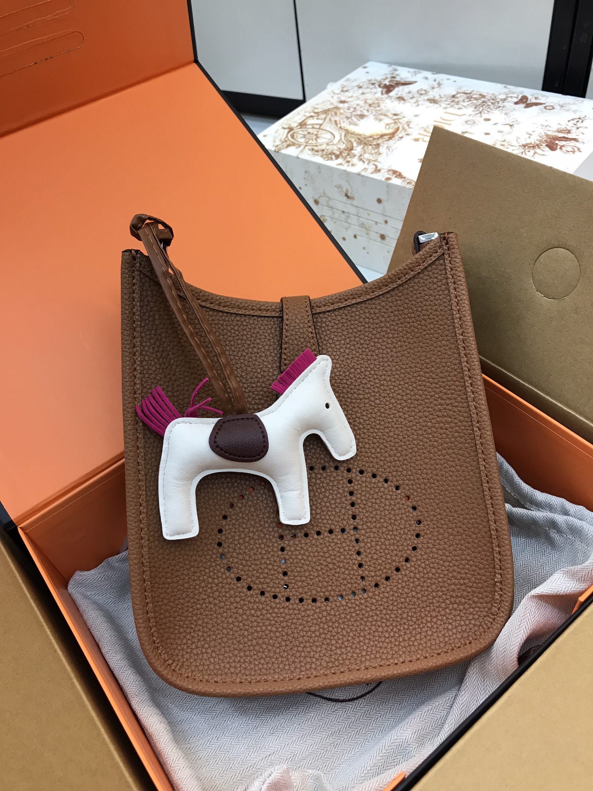 Túi xách Hermes Super Mini Evelyn Full Box Màu Nâu
