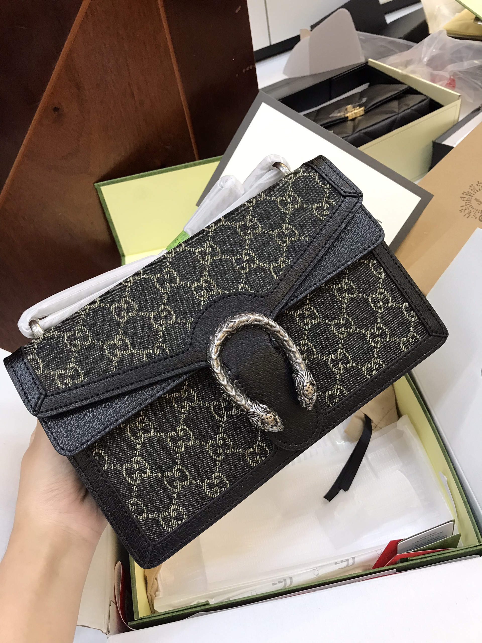 Túi Xách Gucci Dionysus Super Màu Đen Khóa Bạc Size 28cm