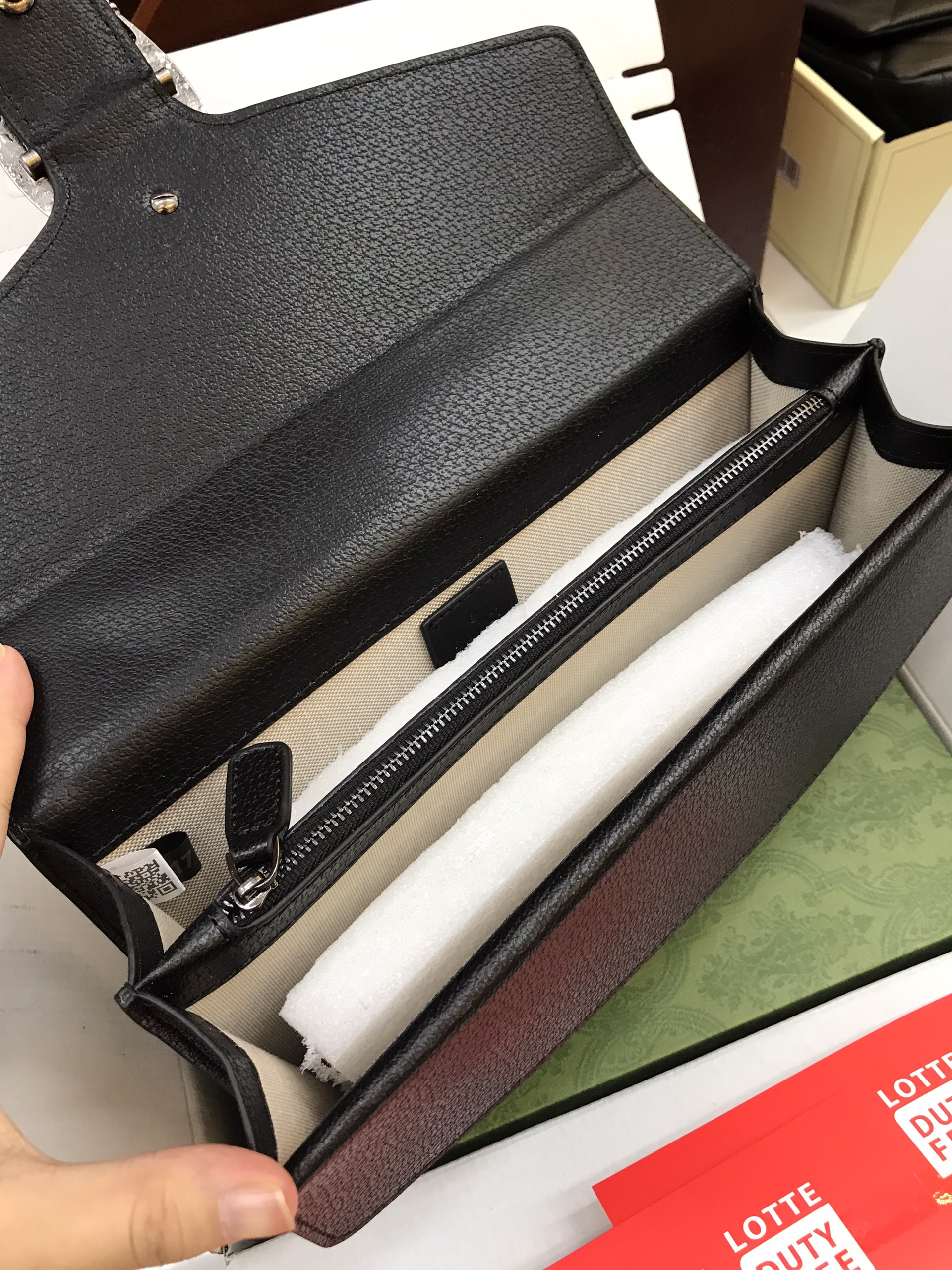 Túi Xách Gucci Dionysus Super Màu Đen Khóa Bạc Size 28cm