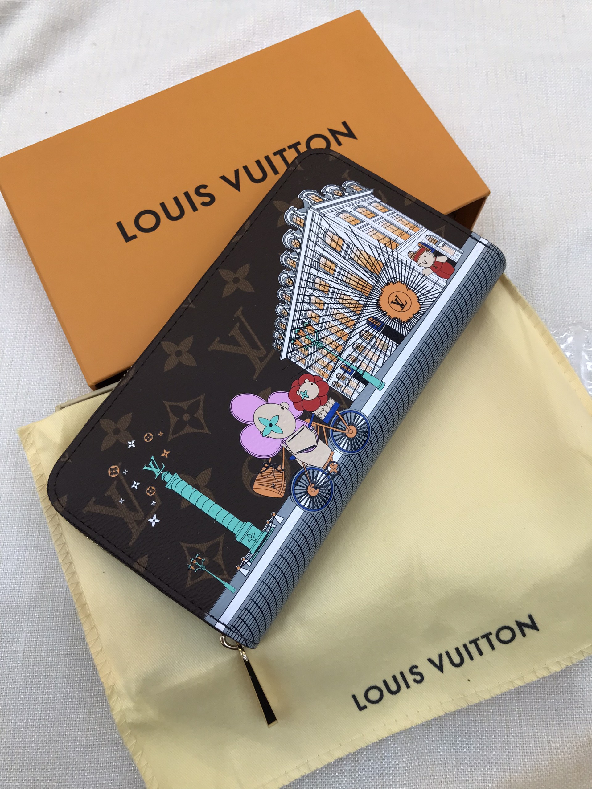 Ví Louis Vuitton Zippy Wallet Xmas 2022