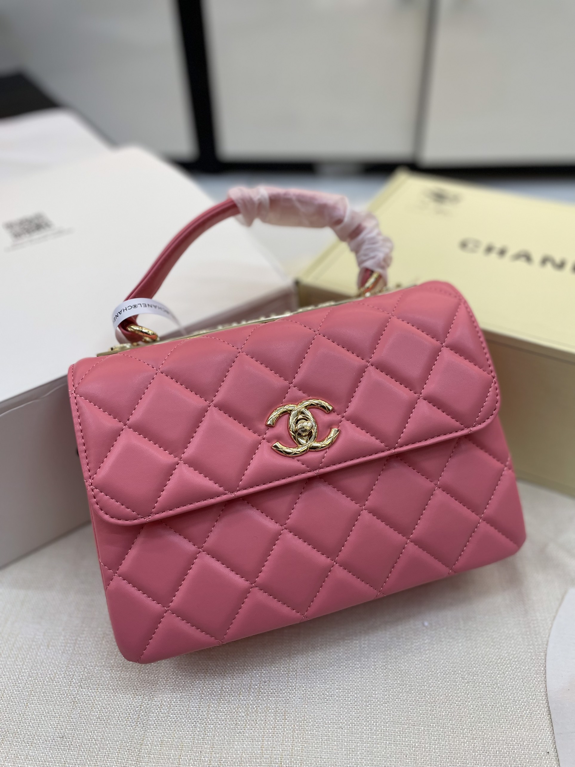 Túi Xách Chanel Super Small Trendy CC Flap Bag Màu Hồng