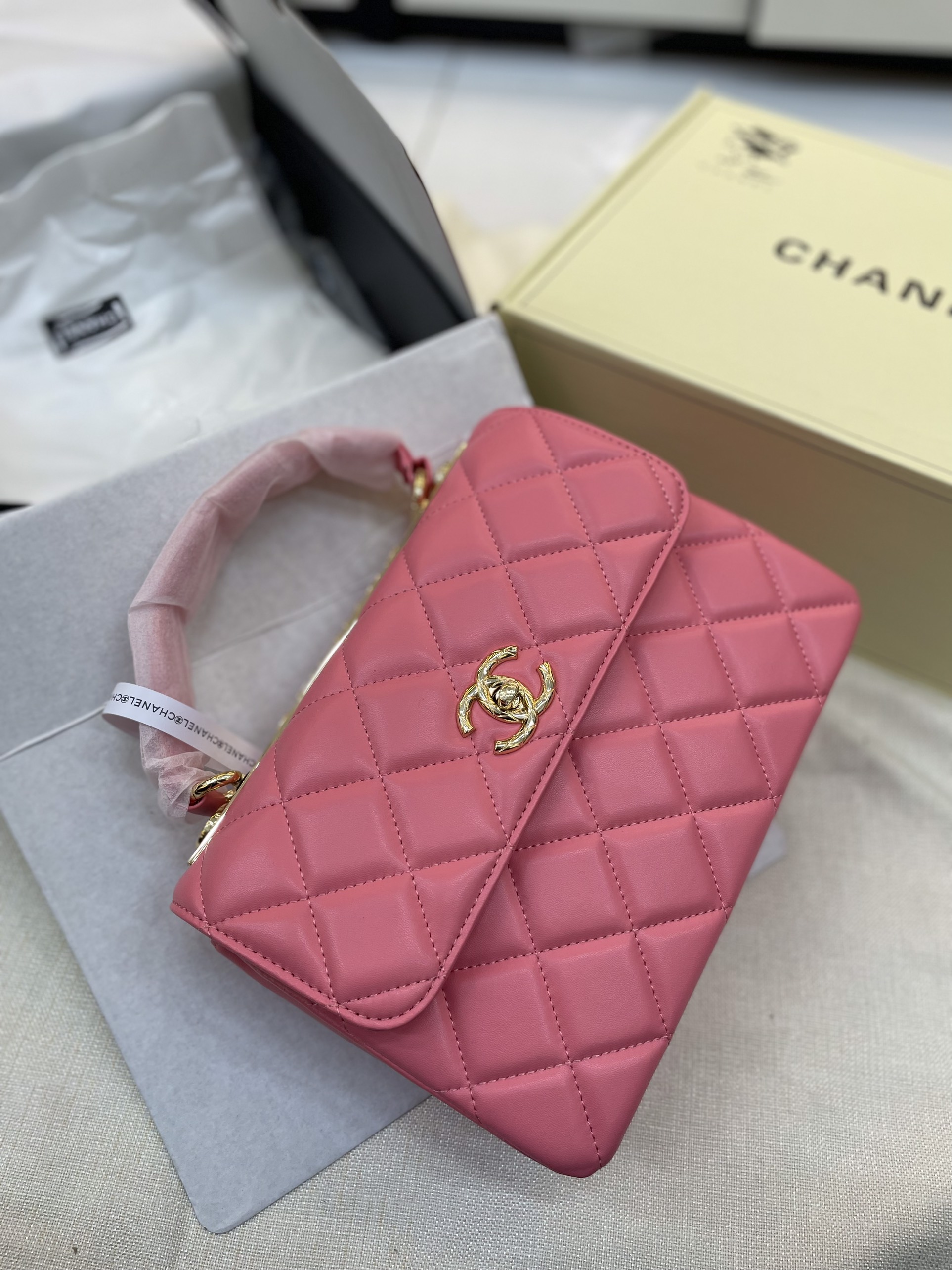 Túi Xách Chanel Super Small Trendy CC Flap Bag Màu Hồng