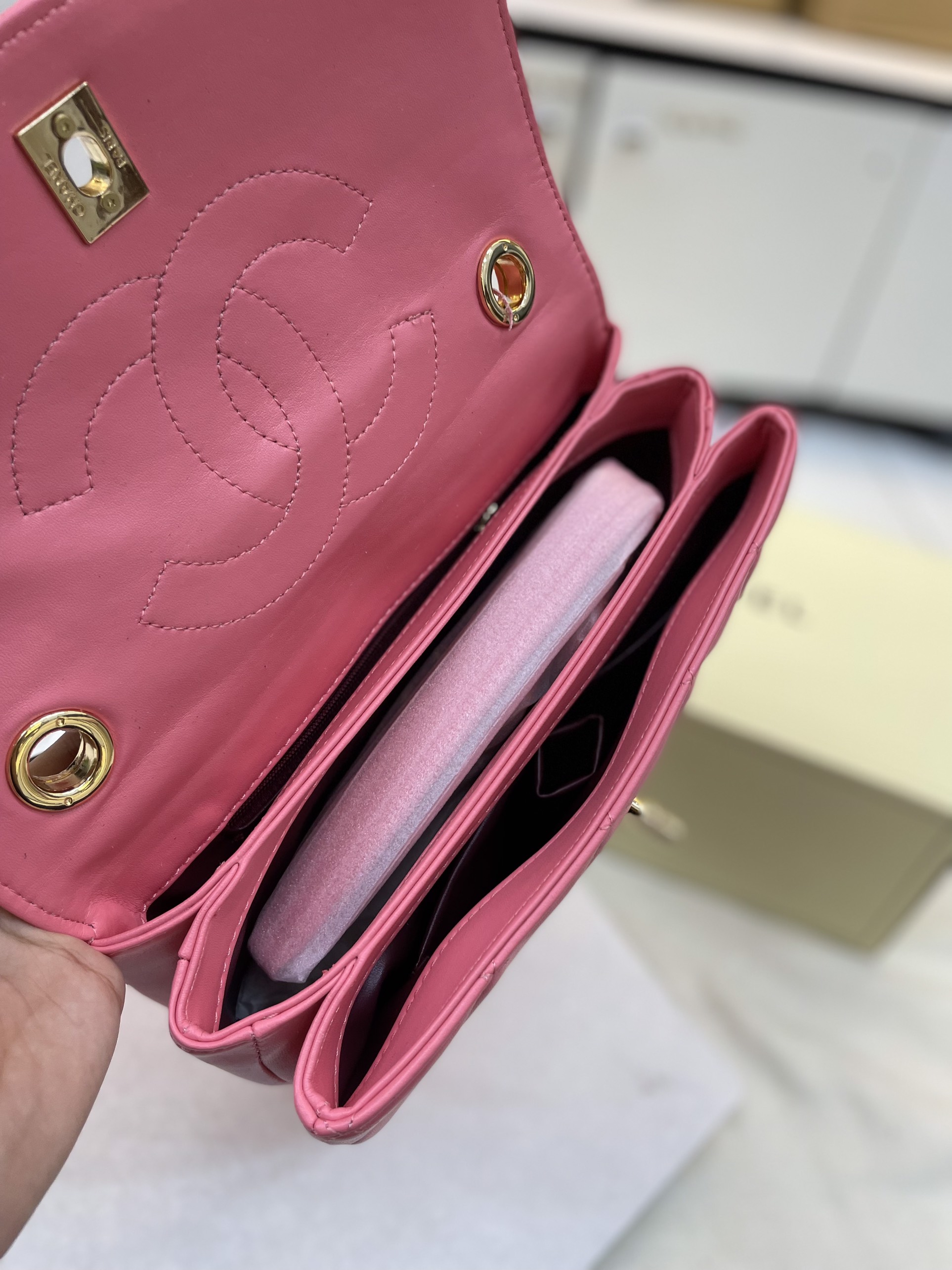 Túi Xách Chanel Super Small Trendy CC Flap Bag Màu Hồng
