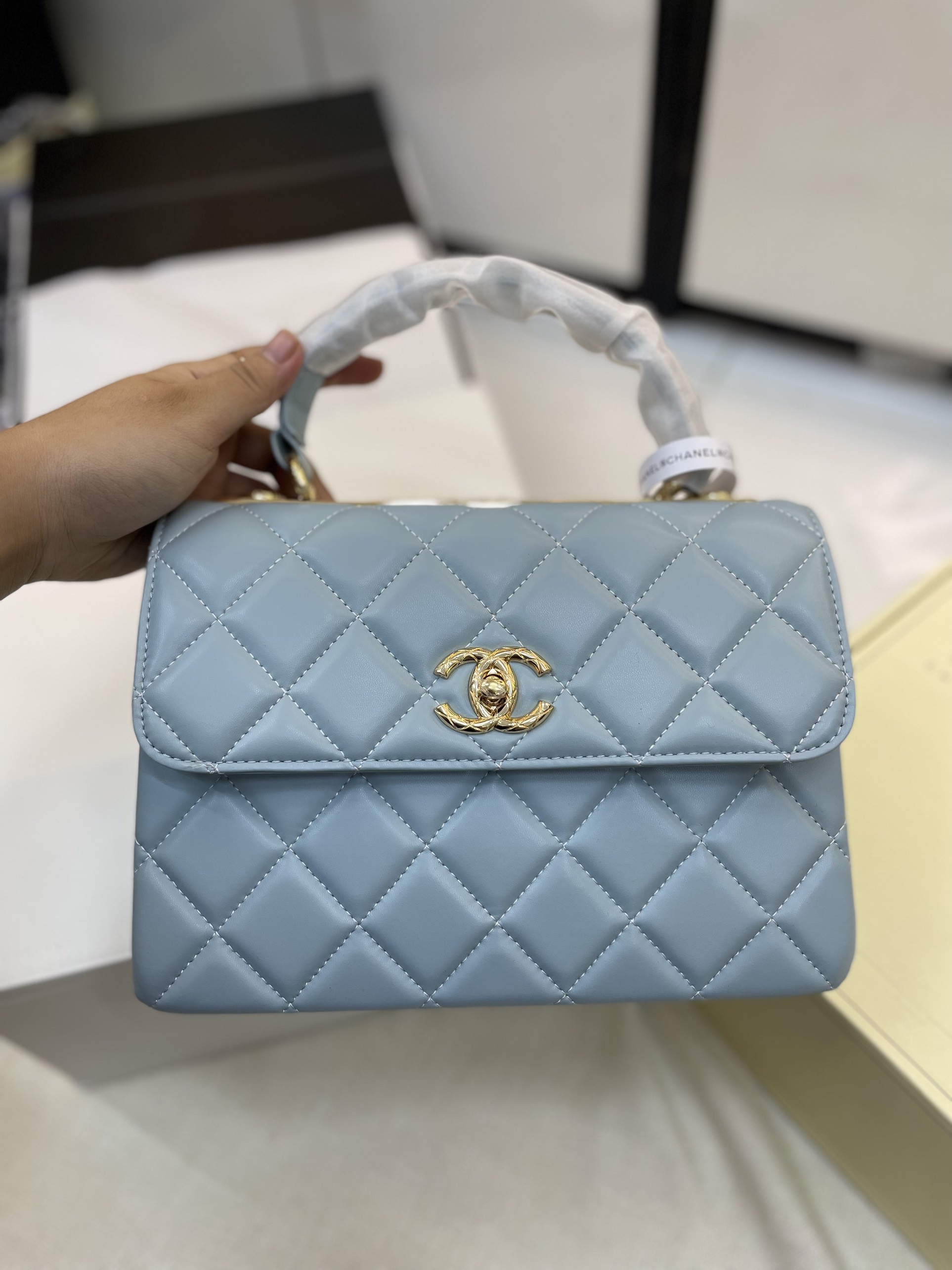 Túi Xách CHANEL Super TRENDY CC Màu Xanh Pastel