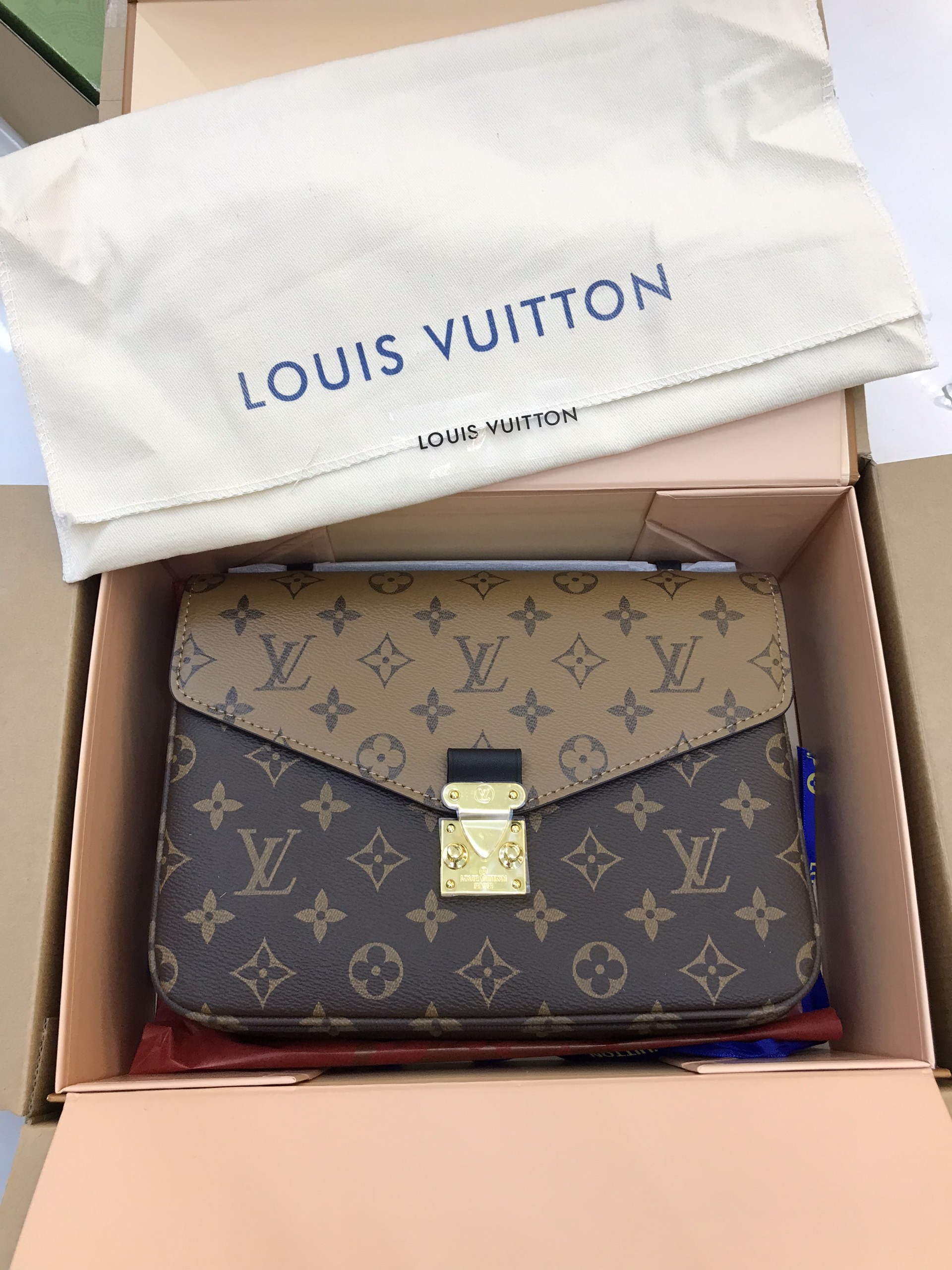 Túi Xách LV Pochette Metis Bag