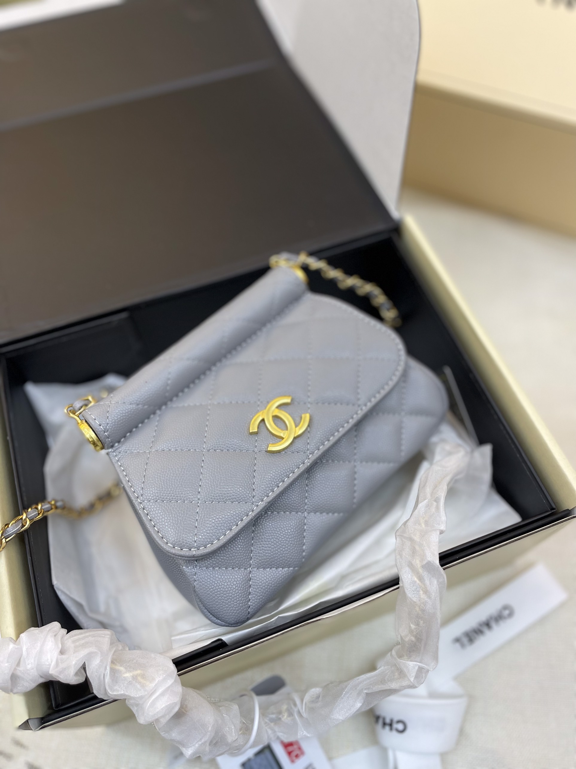 Túi Xách Chanel super Clutch with Chain Màu Xanh