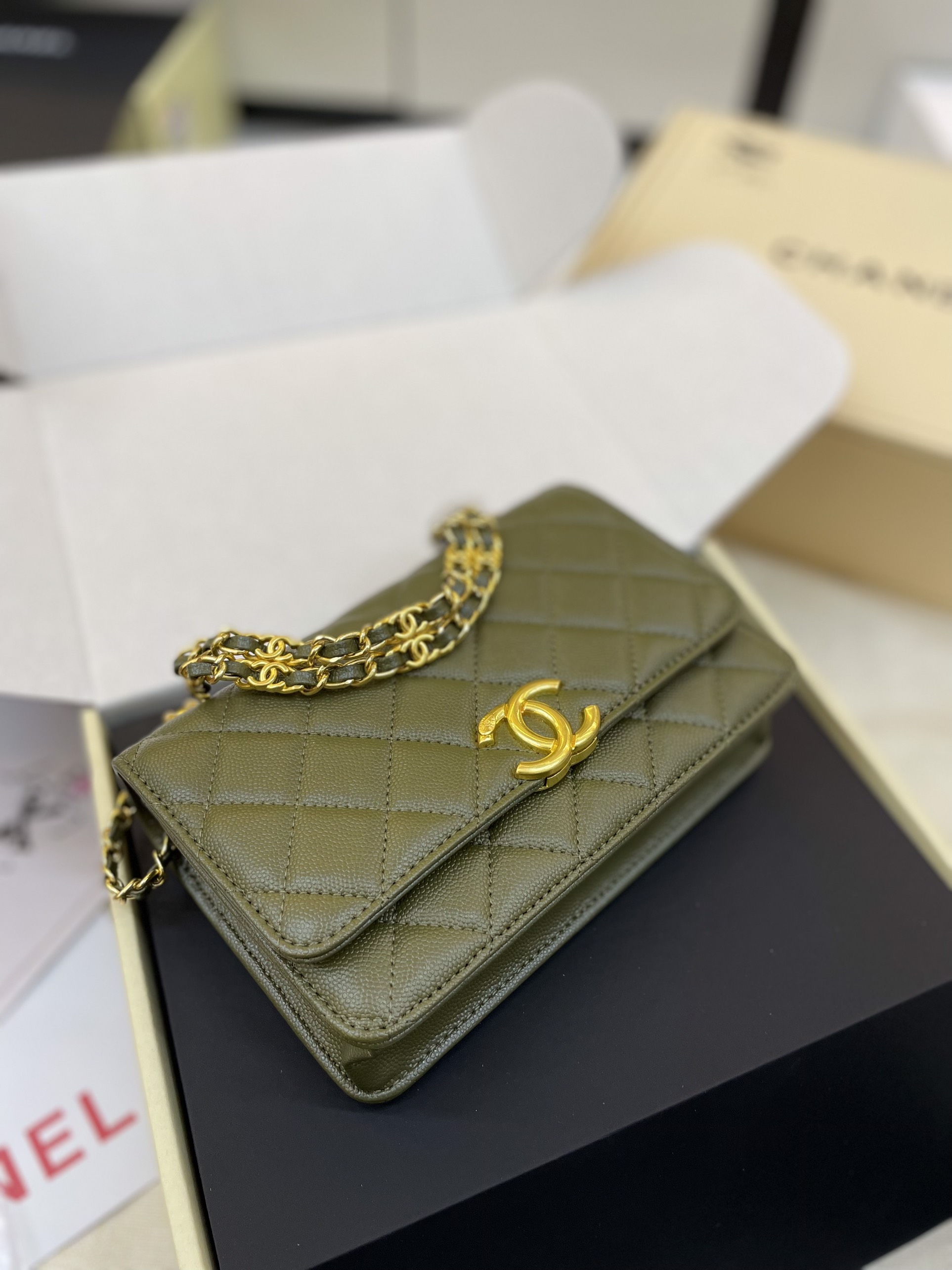 Túi Xách Chanel Super Coco First Mini Caviar Ghw Màu Rêu
