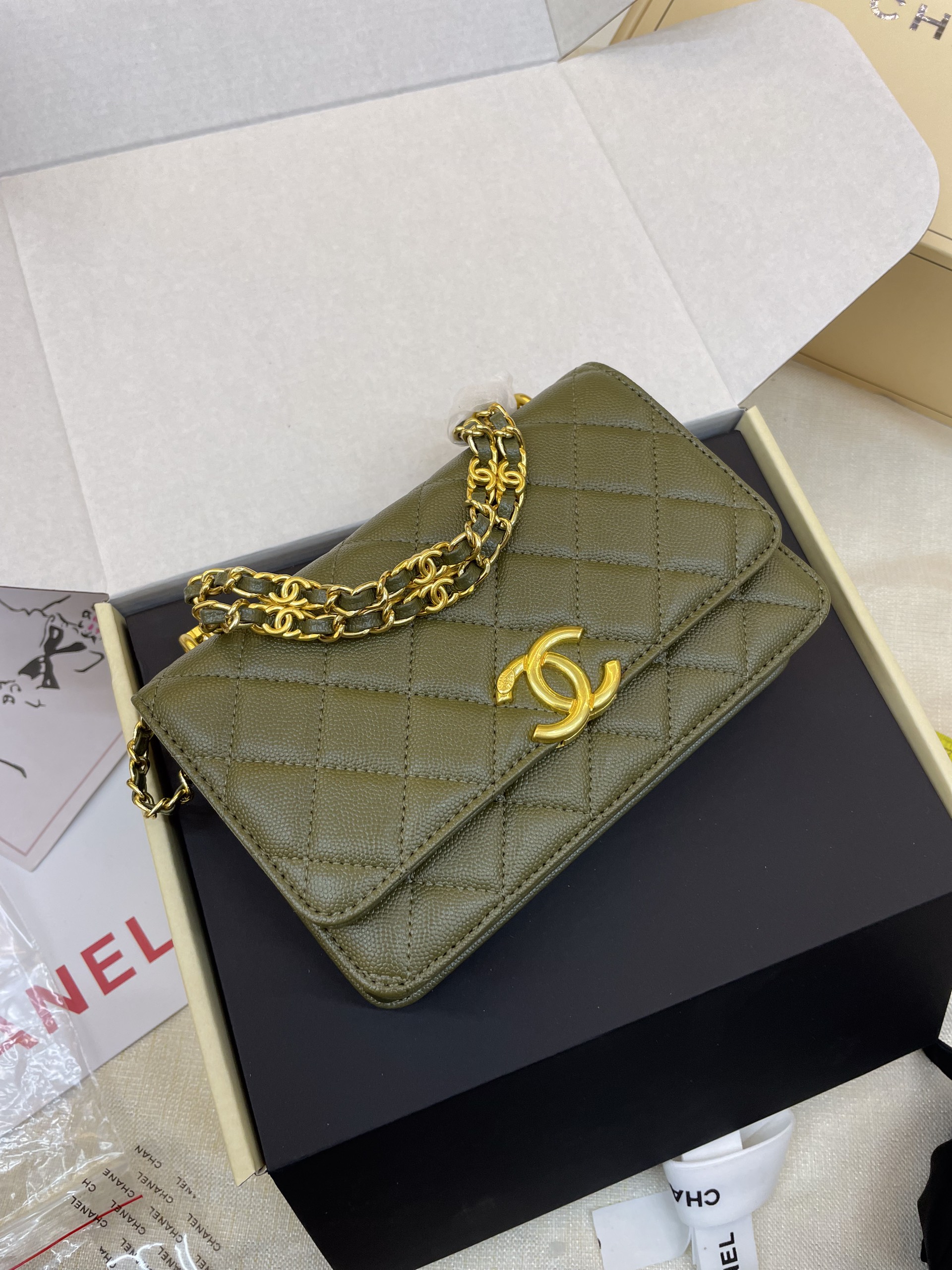 Túi Xách Chanel Super Coco First Mini Caviar Ghw Màu Rêu