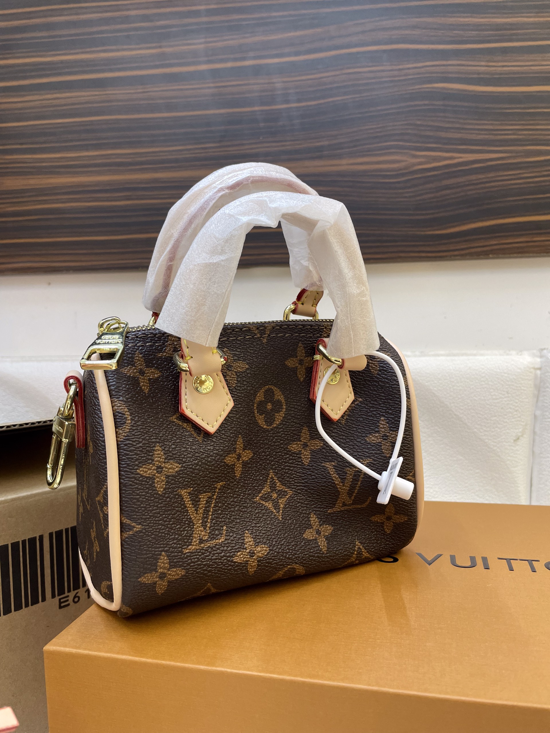 Túi Xách LV Super 3 Kiểu ALMA BB HANDBAG - Crossbody -  Mini Noe Size 15 cm