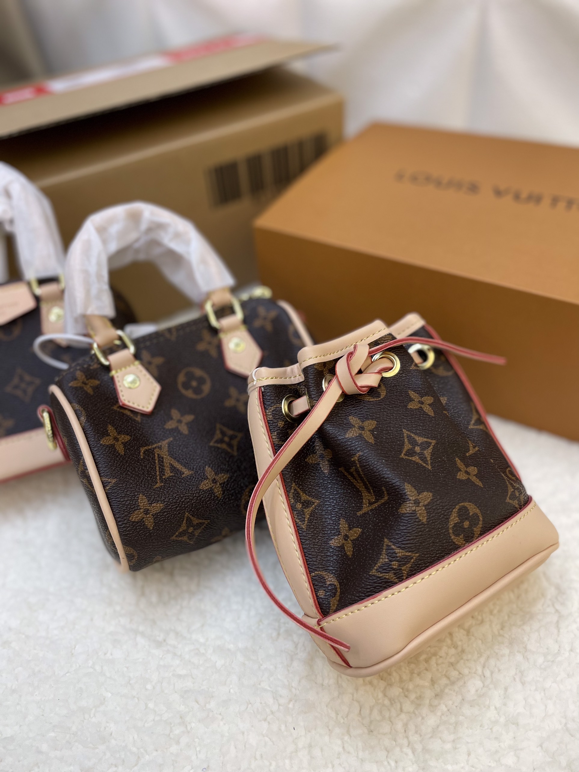 Túi Xách LV Super 3 Kiểu ALMA BB HANDBAG - Crossbody -  Mini Noe Size 15 cm
