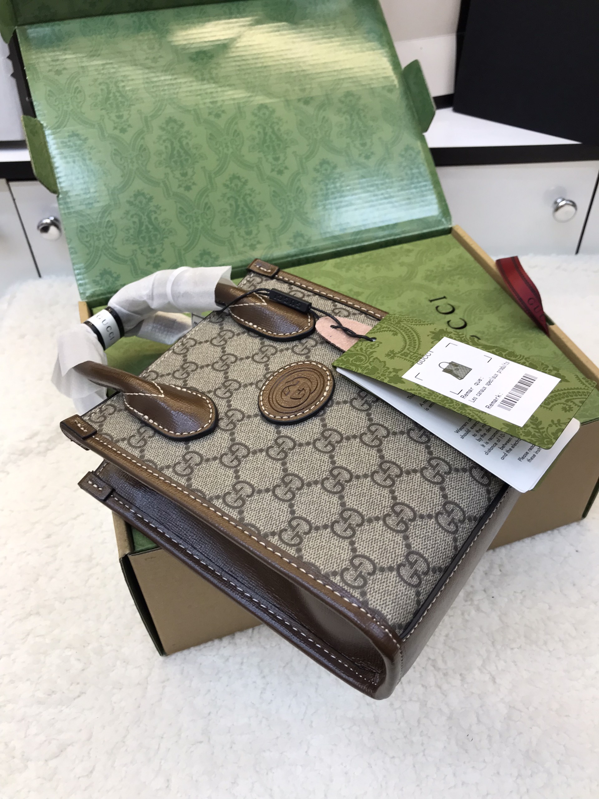 ️️️️️️Túi xách Gucci Tote Super Mini Bag Màu Nâu Size 15*20cm