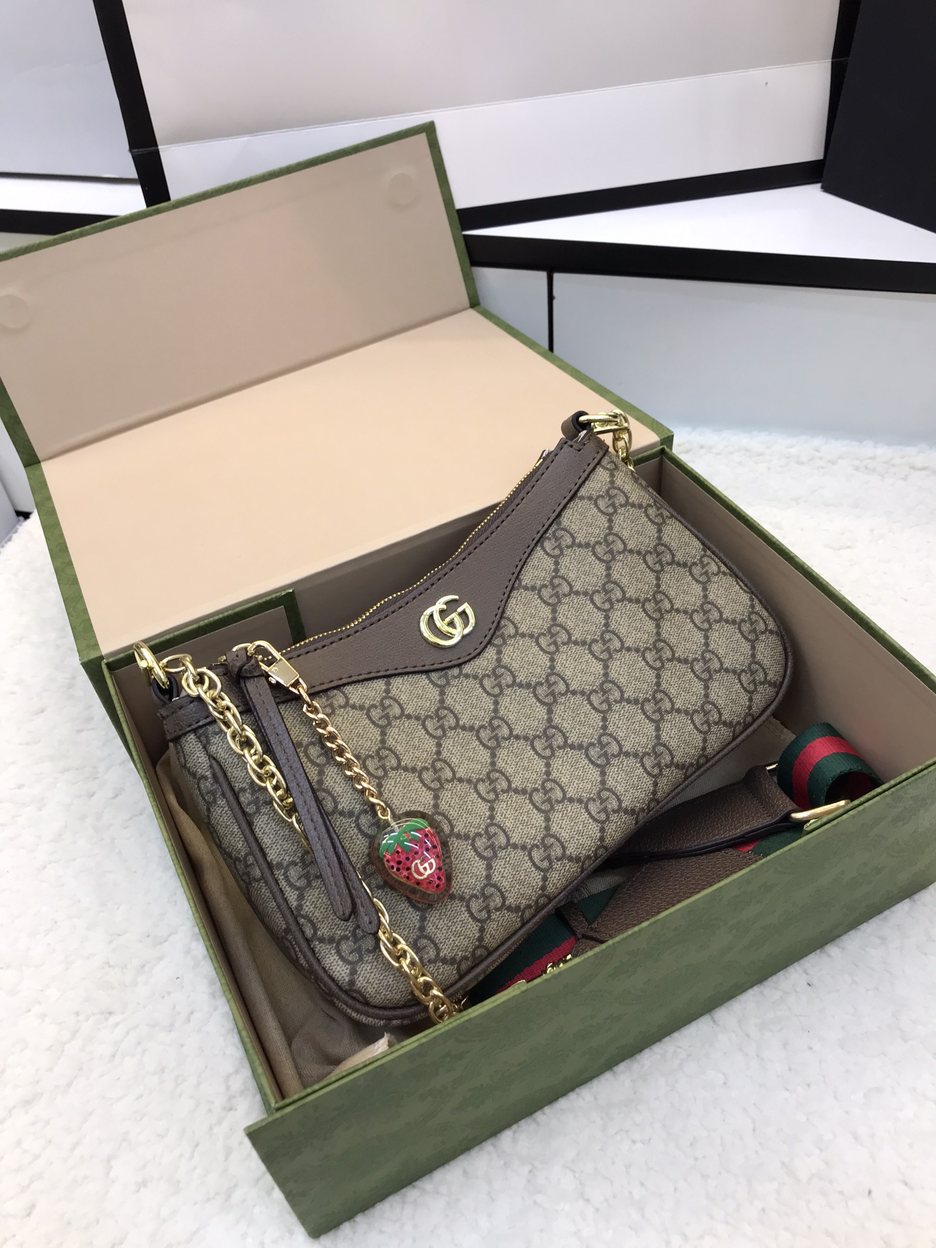 Túi xách Gucci Ophidia Super Màu Nâu Kèm Phụ Kiện Size 24cm