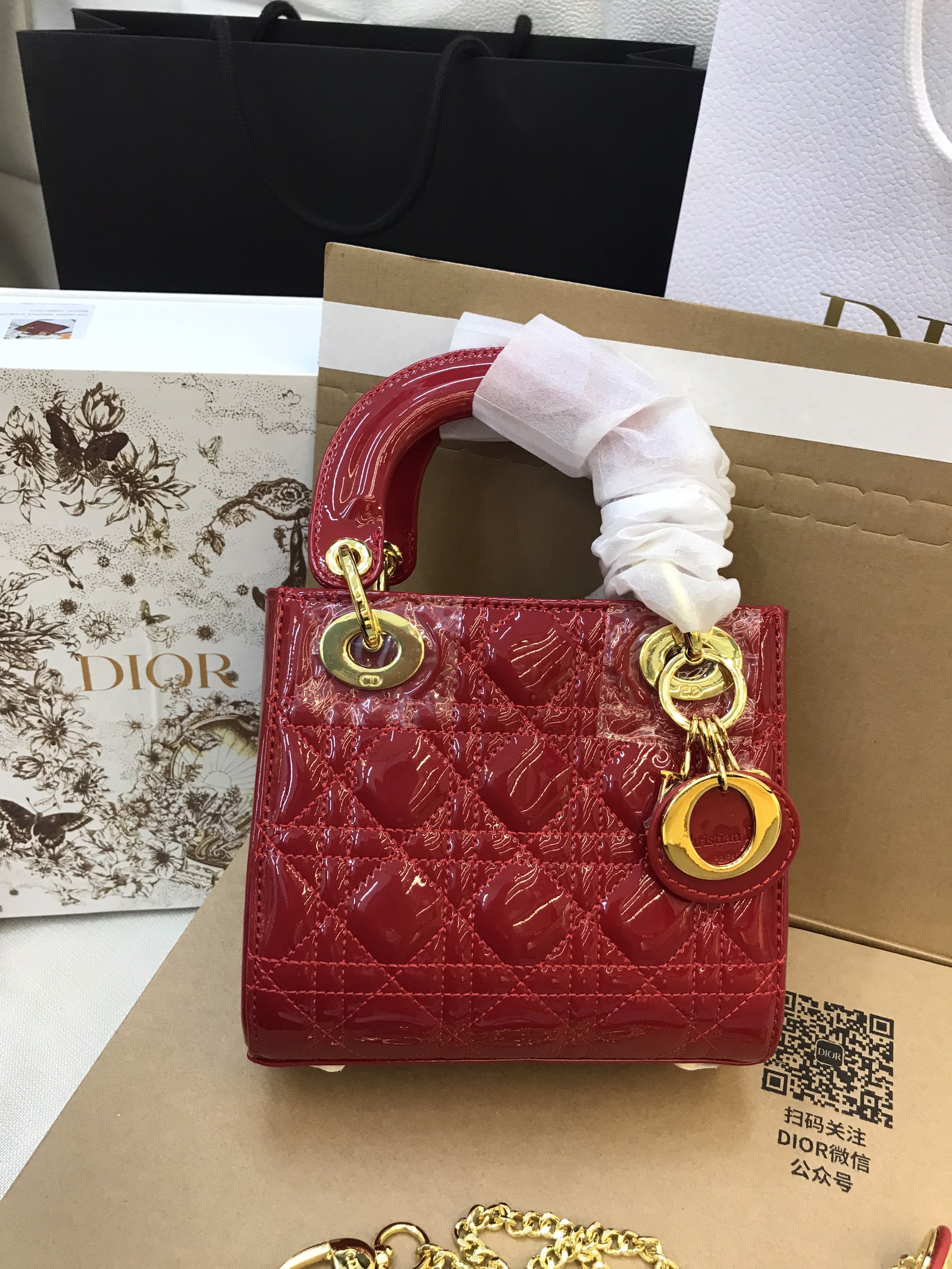 Túi Xách Dior Lady Super Da Bóng Màu Đỏ Size 18cm