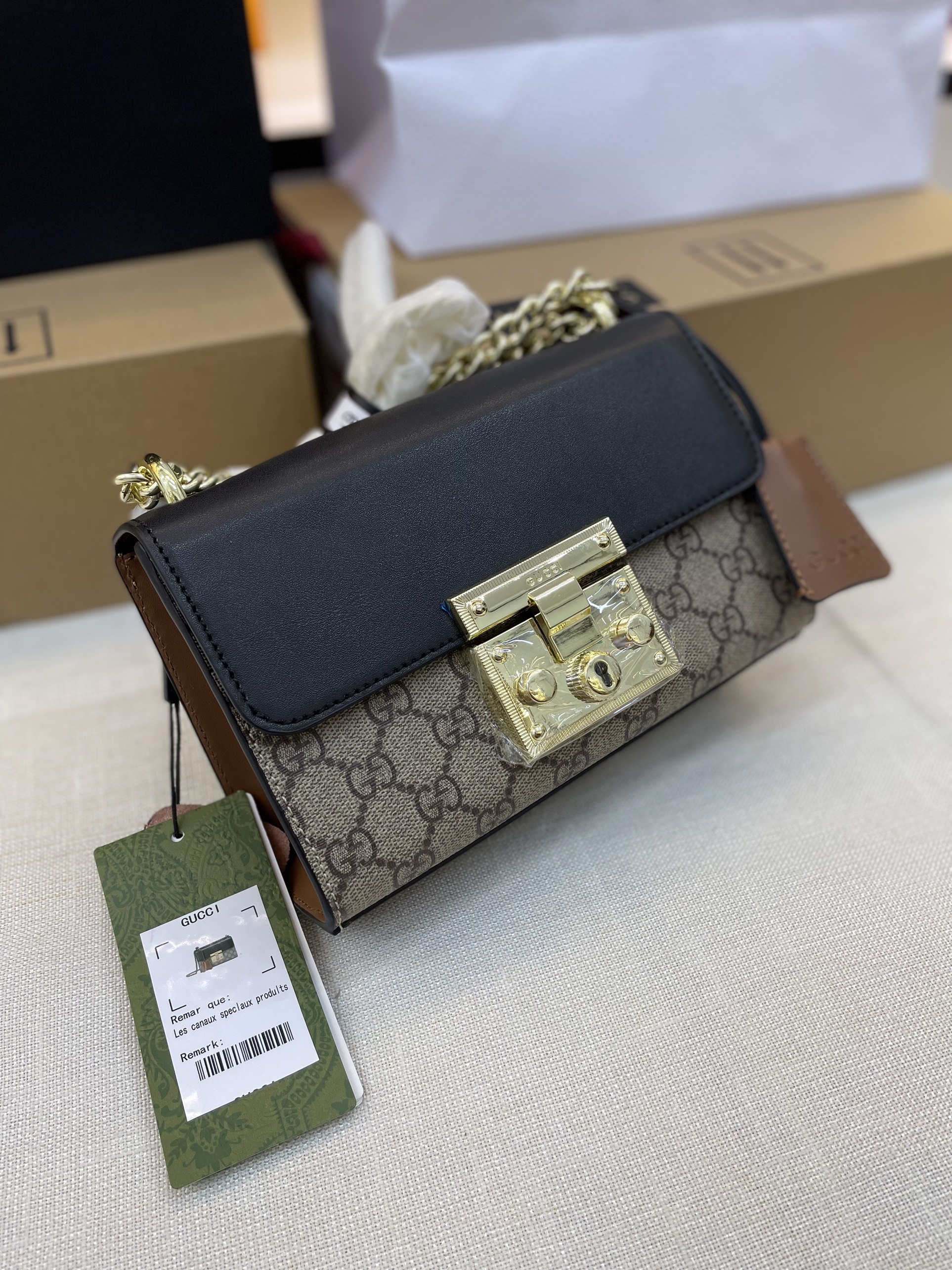 Túi xách Gucci Padlock Super Màu Be Nắp Đen Size 20cm