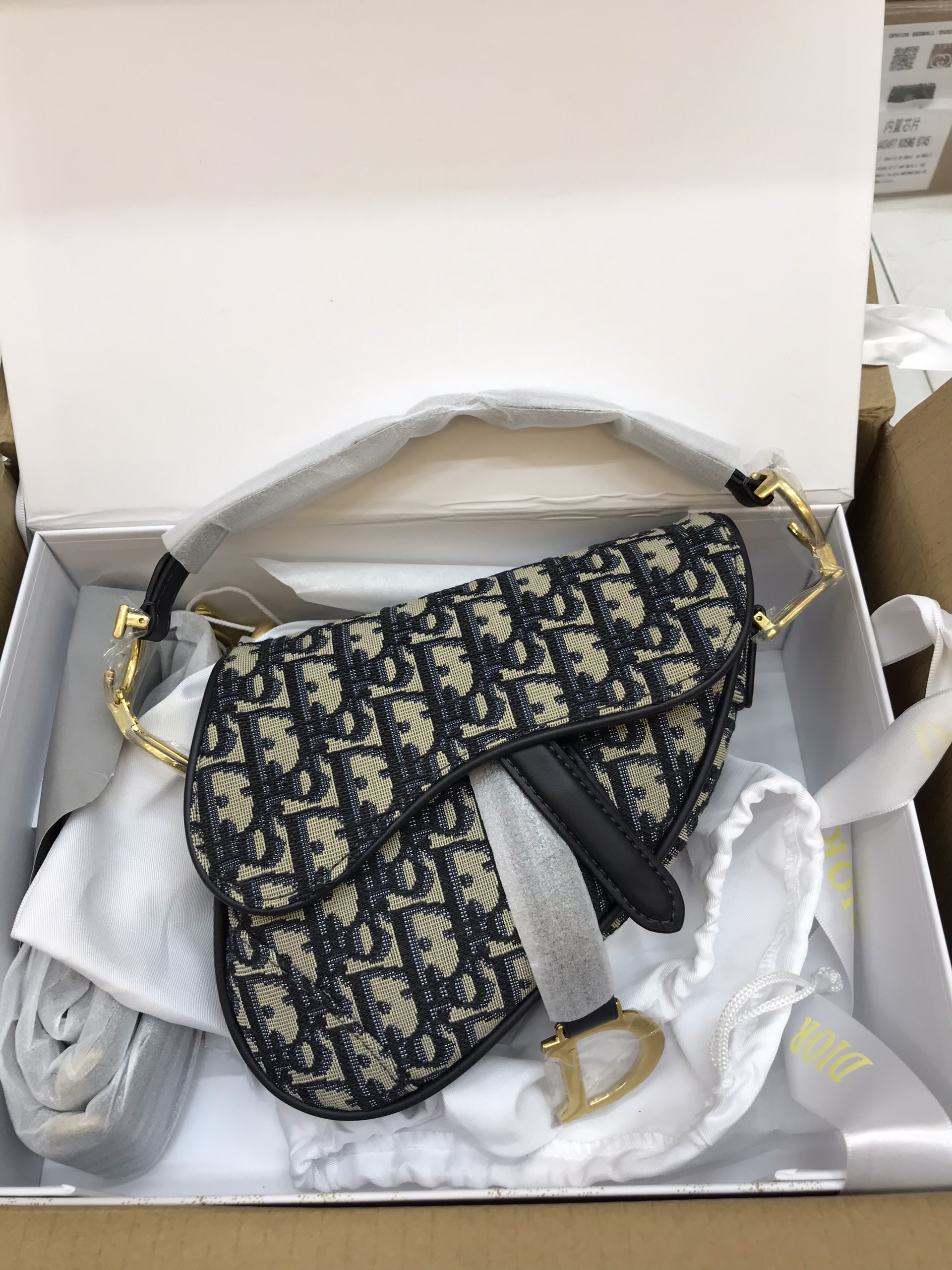 Túi Xách Dior Super MINI SADDLE BAG WITH STRAP