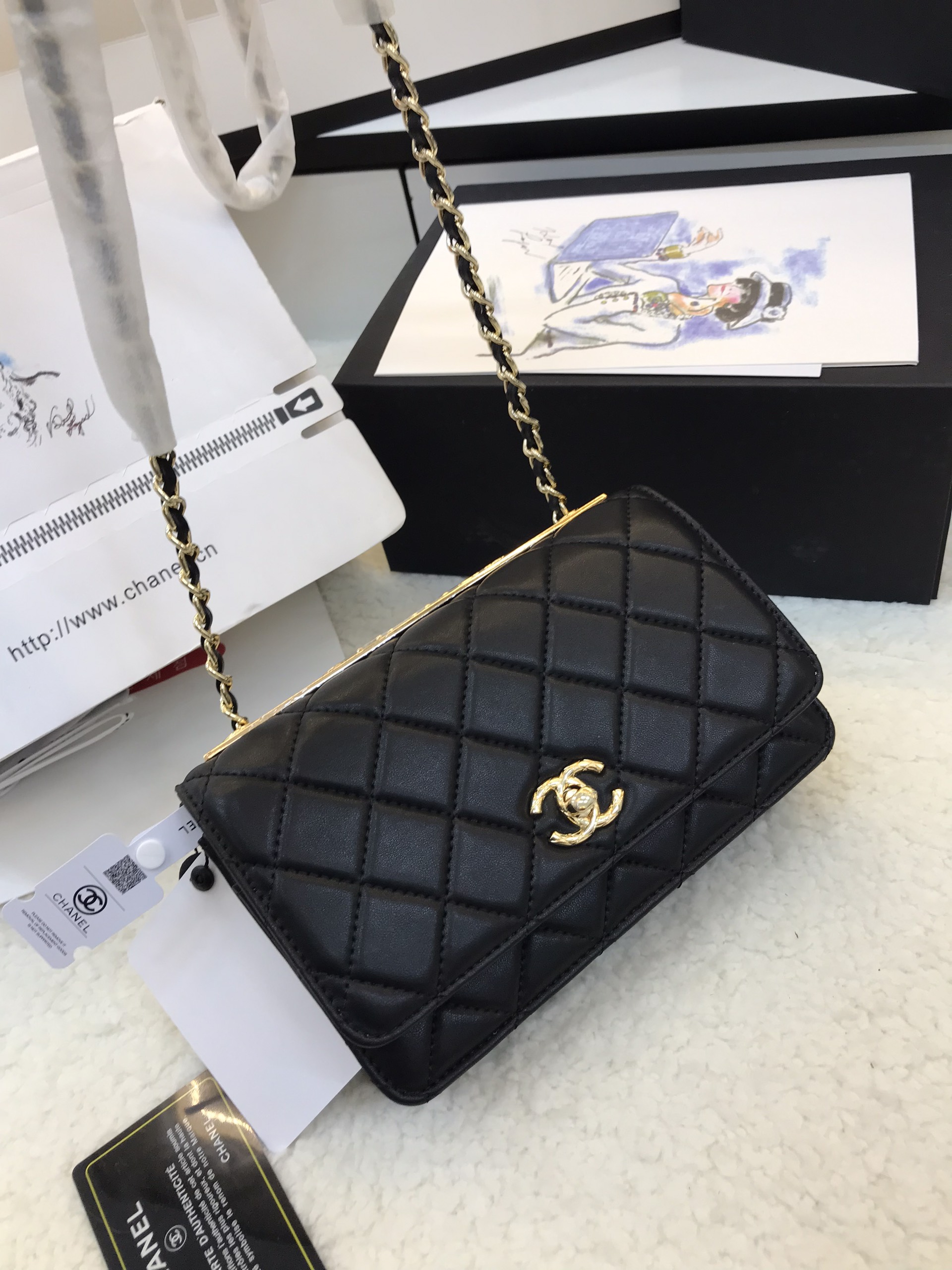 Túi Xách Chanel Super Trendy CC Wallet On Chain WOC Màu Đen