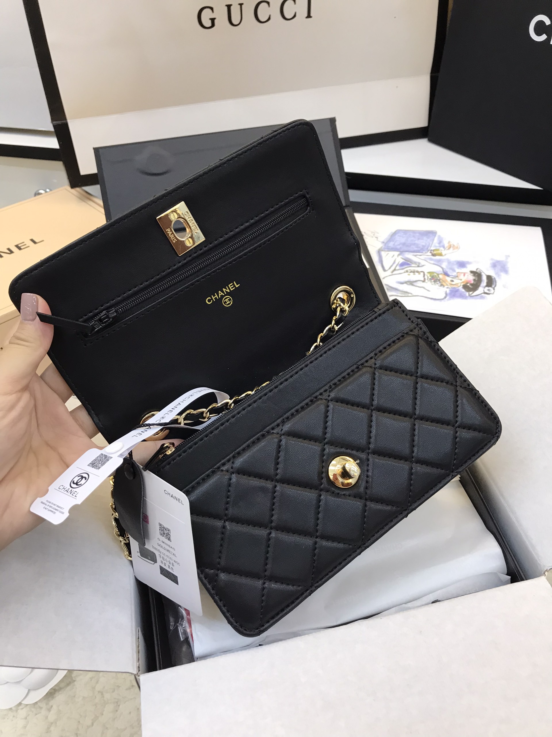Túi Xách Chanel Super Trendy CC Wallet On Chain WOC Màu Đen