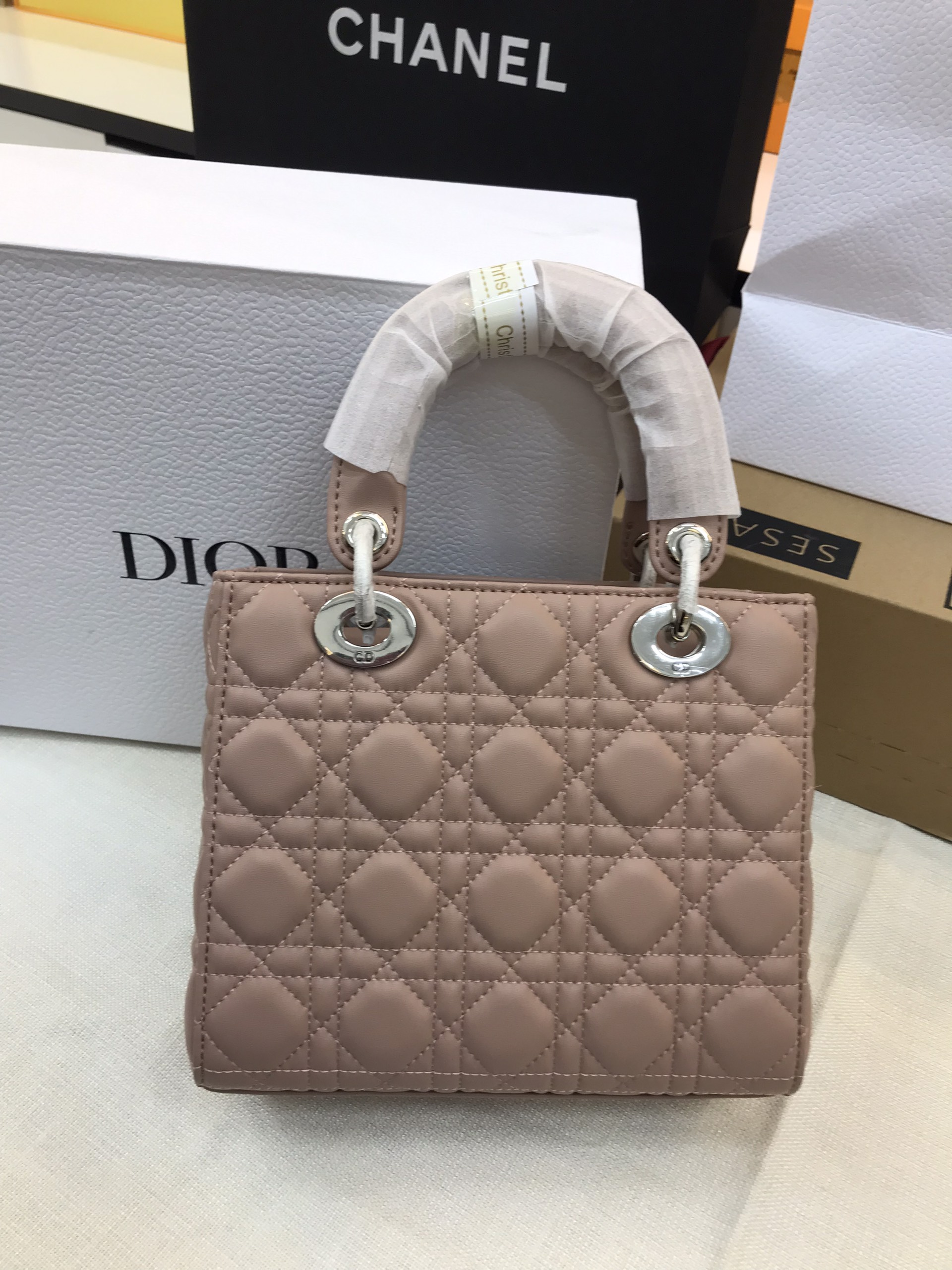 Túi Xách Dior Lady Super Da Lì Màu Hồng Size 21cm