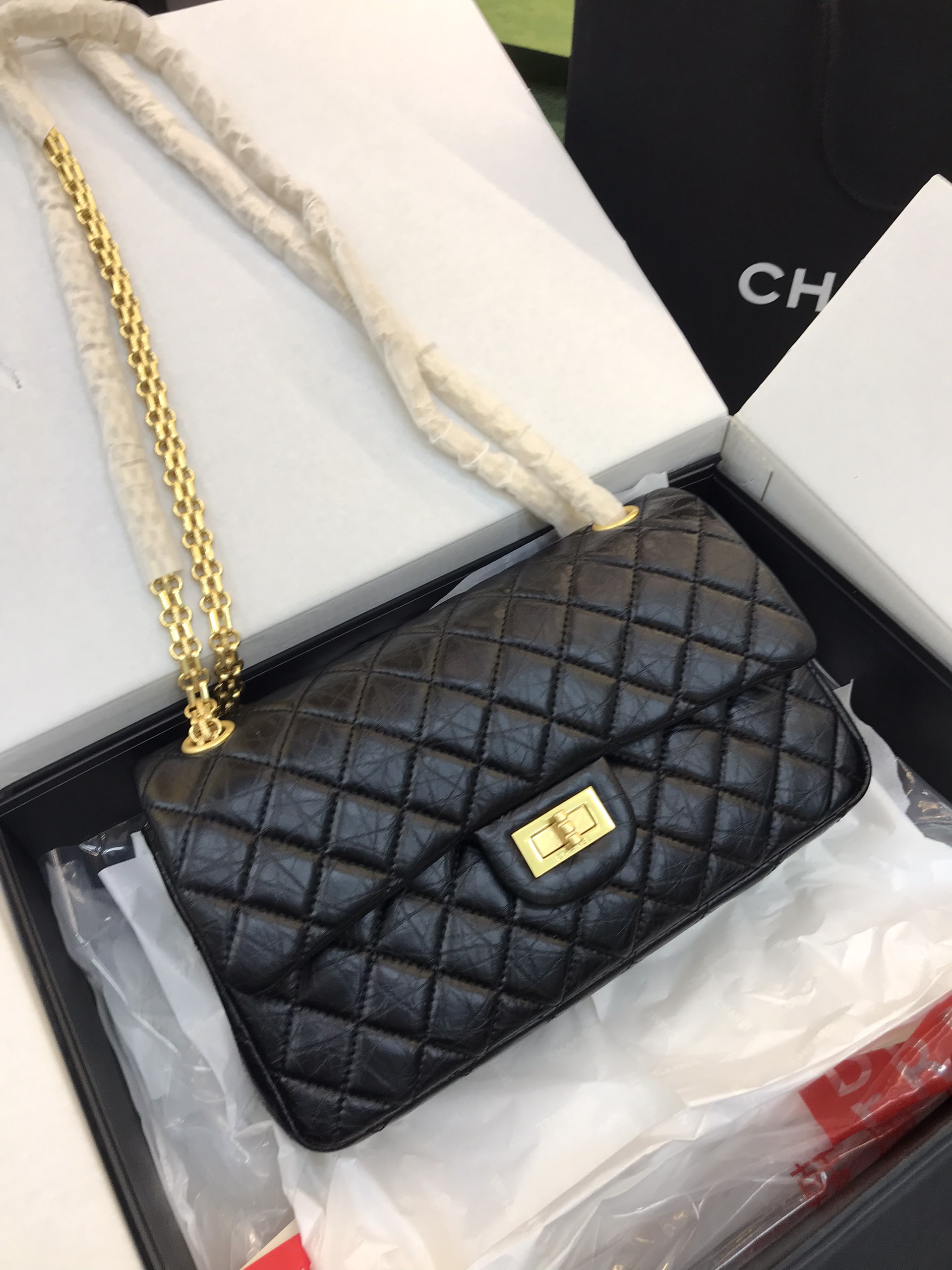 Túi Xách Chanel Classic Super Reissue Màu Đen Khóa Vàng Size 26cm