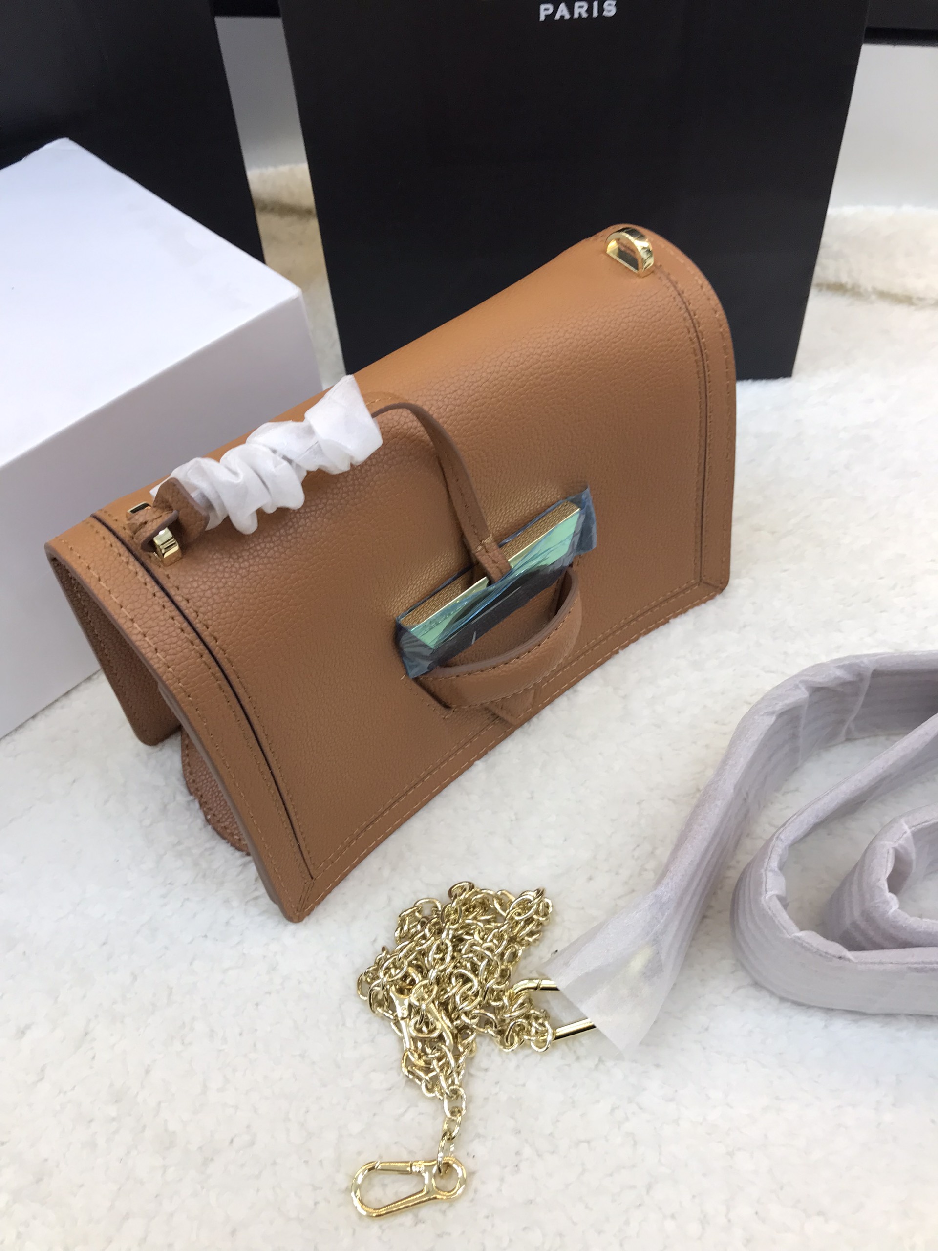 Túi Xách Loewe Super Pattina Saddle Bag Màu Hồng Size 25cm