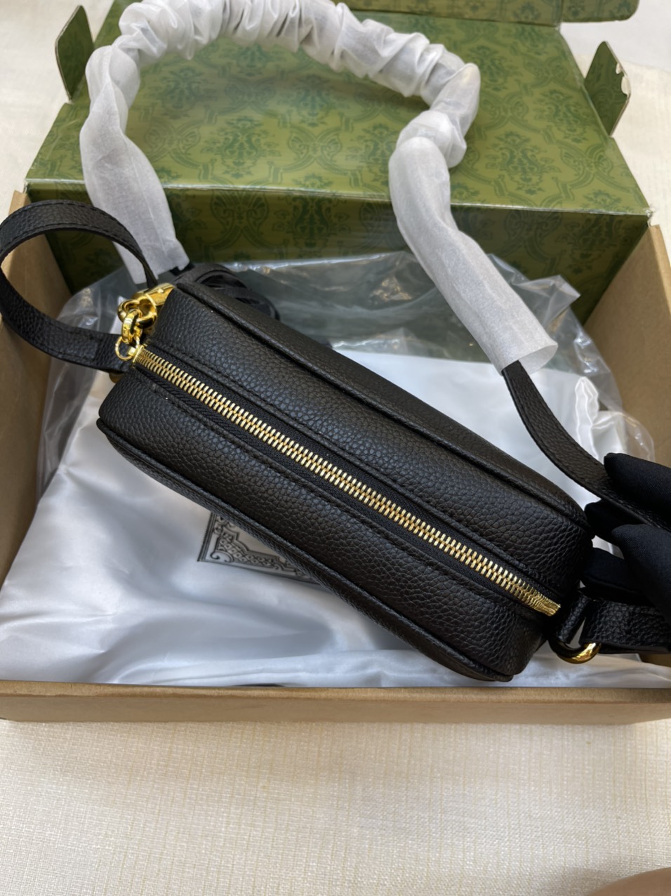 Túi xách Gucci Soho Disco Super Màu Đen Size 21cm