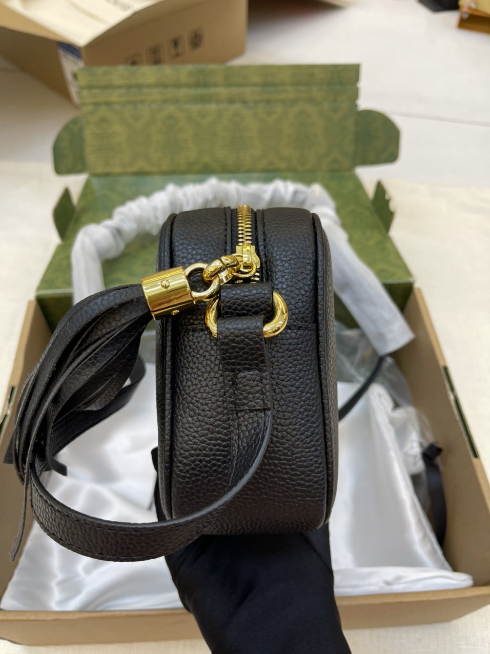 Túi xách Gucci Soho Disco Super Màu Đen Size 21cm