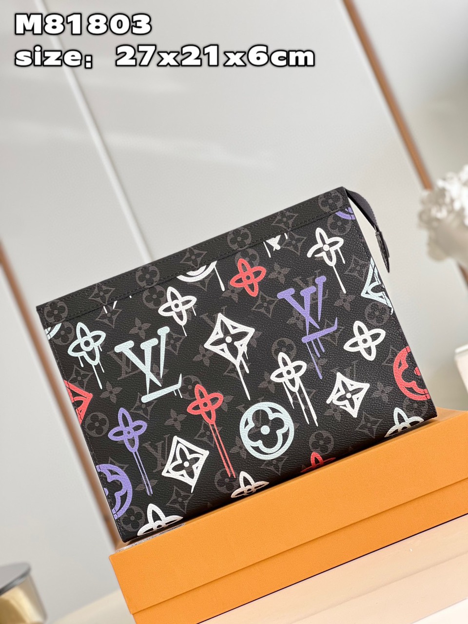 Túi Xách Lv Siêu Cấp Pochette Voyage Hoa Màu M81803