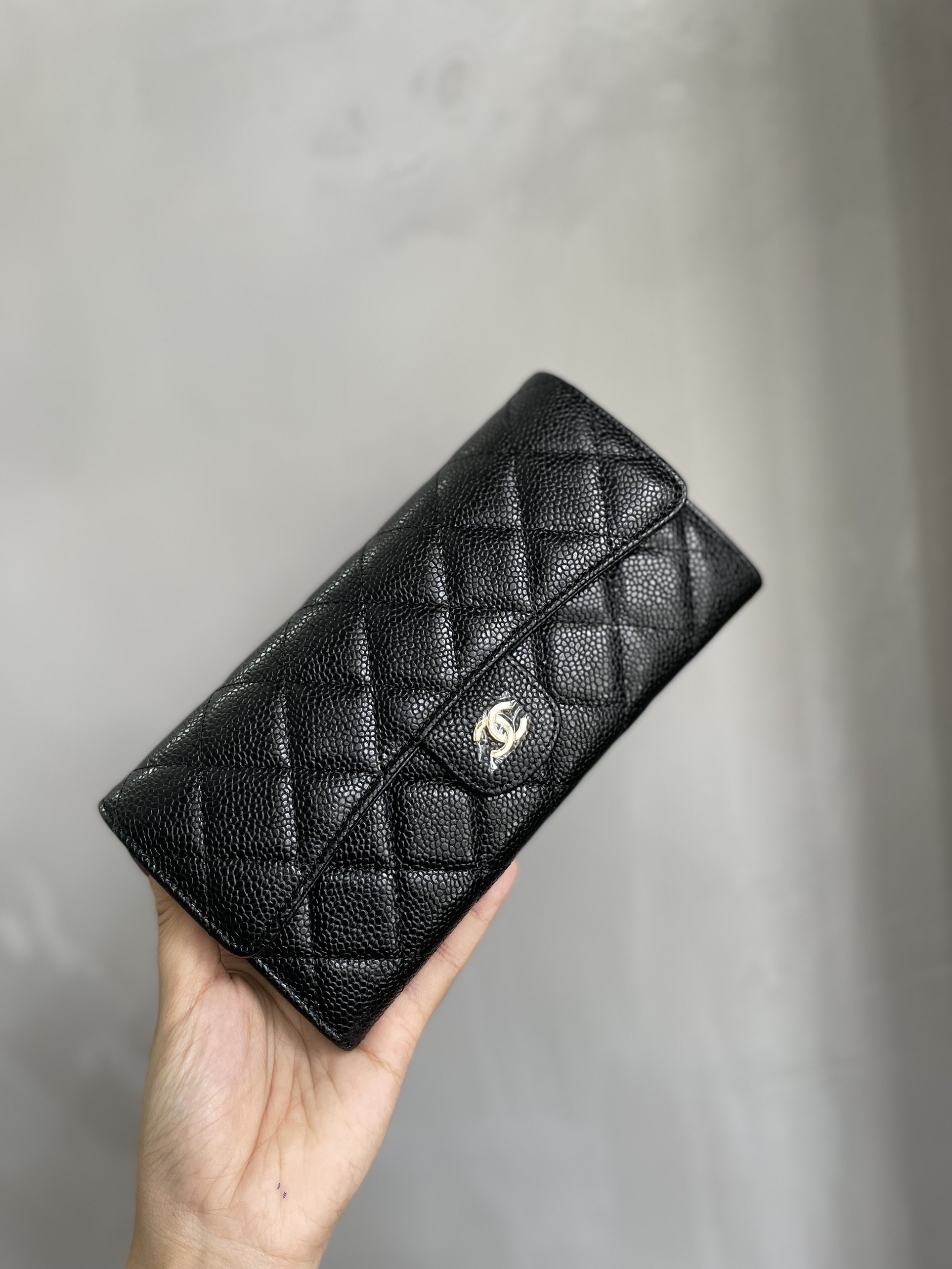 Ví Chanel Siêu Cấp Dáng Dài Màu Đen Da Hạt Size 20cm