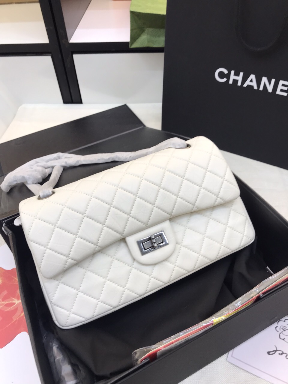 Túi Xách Chanel Classic Super Reissue Màu Trắng Khóa Bạc Size 26cm