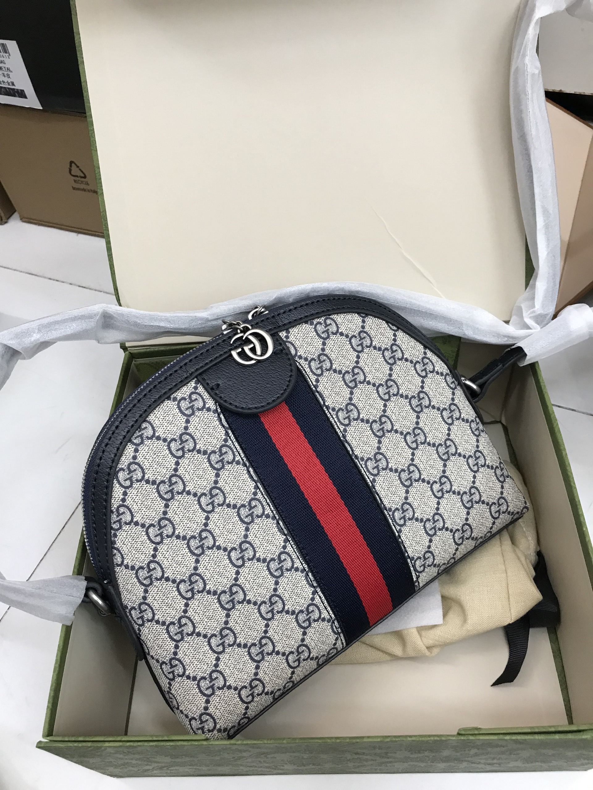 Túi Xách Gucci Super Ophidia Small Bag Size Dây Đen 26cm