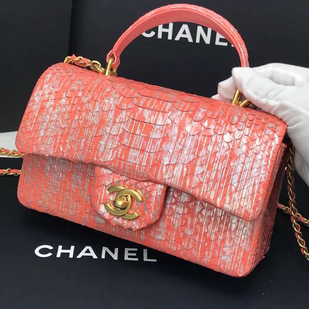 Túi Xách Chanel Classic Siêu Cấp Da Trăn Quai Xách Khóa Vàng Màu Vàng