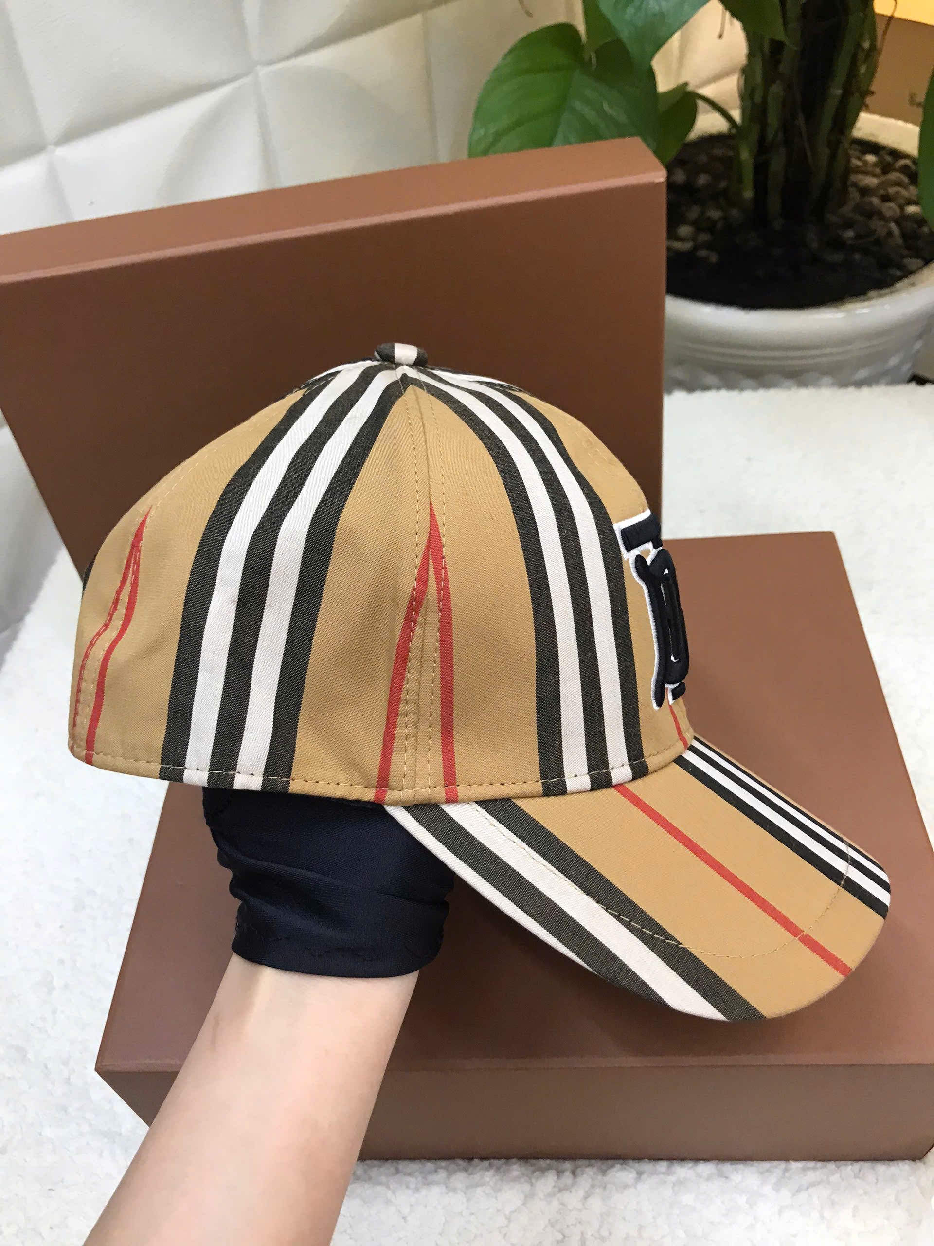 Nón Burberry Cap 02 Siêu Cấp