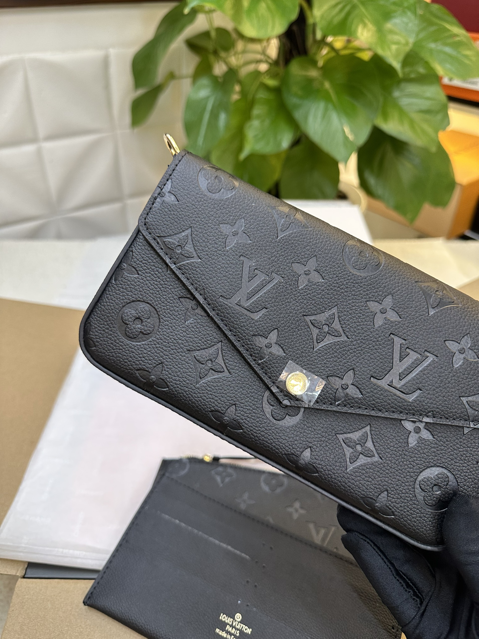 Túi LV Félicie Pochette Super Màu Đen Size 21cm M82477